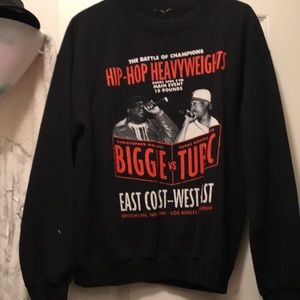 Biggie vs Tupac sweater